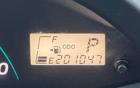 Toyota Vitz, 2005 год, 550 000 рублей, 18 фотография