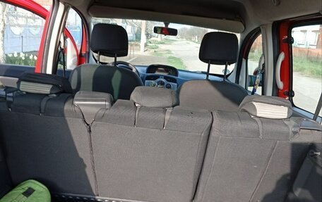 Renault Kangoo II рестайлинг, 2011 год, 900 000 рублей, 7 фотография
