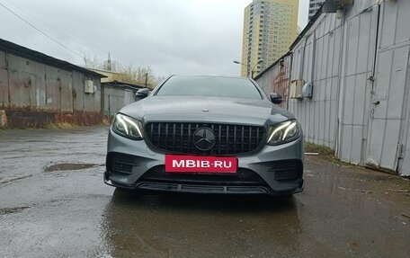 Mercedes-Benz E-Класс, 2016 год, 3 390 000 рублей, 5 фотография