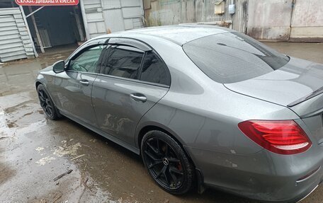 Mercedes-Benz E-Класс, 2016 год, 3 390 000 рублей, 11 фотография