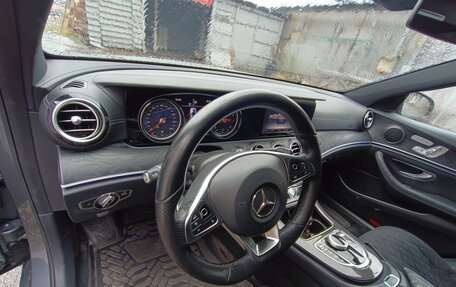 Mercedes-Benz E-Класс, 2016 год, 3 390 000 рублей, 17 фотография