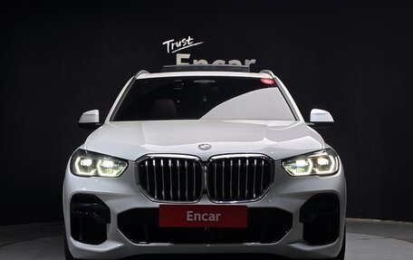 BMW X5, 2022 год, 8 454 794 рублей, 2 фотография