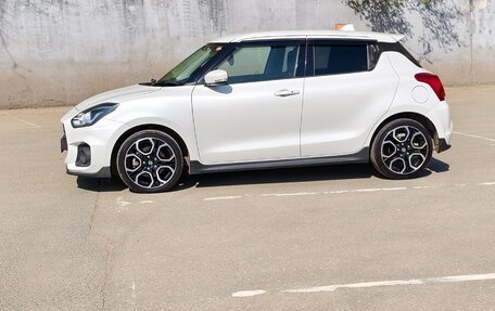 Suzuki Swift V, 2019 год, 1 600 000 рублей, 3 фотография