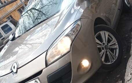 Renault Megane III, 2009 год, 695 000 рублей, 2 фотография