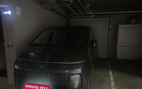 Hyundai Staria, 2023 год, 6 200 000 рублей, 13 фотография