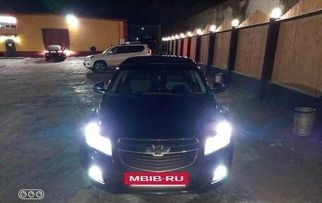 Chevrolet Cruze II, 2013 год, 835 000 рублей, 8 фотография