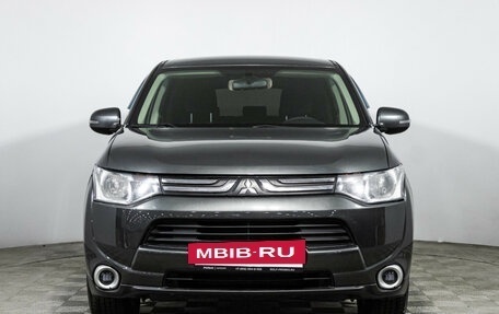 Mitsubishi Outlander III рестайлинг 3, 2013 год, 1 115 585 рублей, 2 фотография