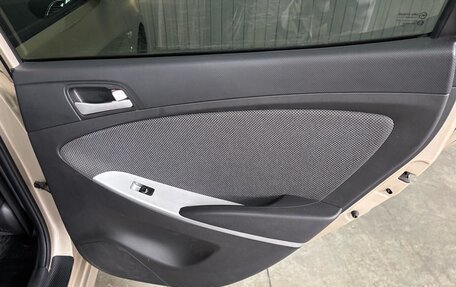Hyundai Solaris II рестайлинг, 2013 год, 750 000 рублей, 20 фотография