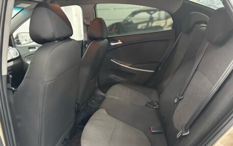 Hyundai Solaris II рестайлинг, 2013 год, 750 000 рублей, 15 фотография