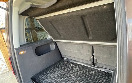 Volkswagen Caddy III рестайлинг, 2011 год, 849 000 рублей, 14 фотография