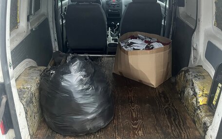 Volkswagen Caddy III рестайлинг, 2008 год, 420 000 рублей, 2 фотография