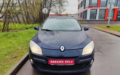 Renault Megane III, 2012 год, 800 000 рублей, 2 фотография