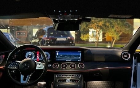 Mercedes-Benz CLS, 2018 год, 5 350 000 рублей, 17 фотография