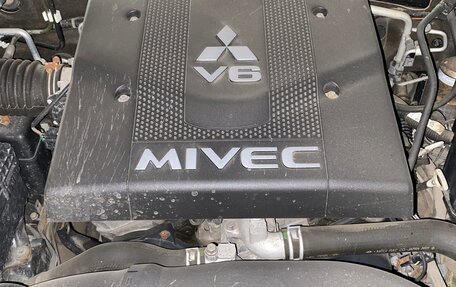Mitsubishi Pajero IV, 2008 год, 2 100 000 рублей, 10 фотография