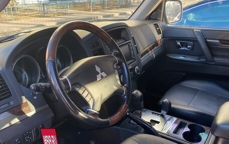 Mitsubishi Pajero IV, 2008 год, 2 100 000 рублей, 7 фотография