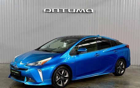 Toyota Prius IV XW50, 2018 год, 1 917 000 рублей, 1 фотография