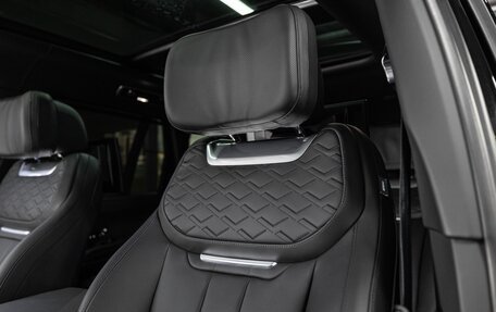 Land Rover Range Rover IV рестайлинг, 2025 год, 31 000 000 рублей, 24 фотография