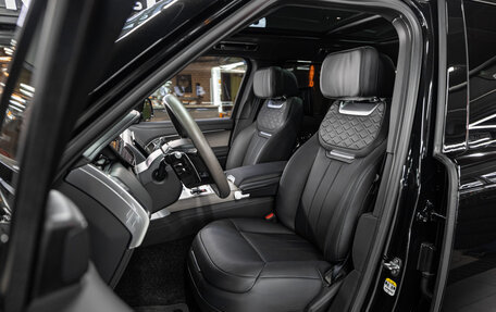 Land Rover Range Rover IV рестайлинг, 2025 год, 31 000 000 рублей, 23 фотография