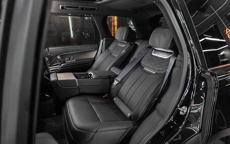 Land Rover Range Rover IV рестайлинг, 2025 год, 31 000 000 рублей, 29 фотография