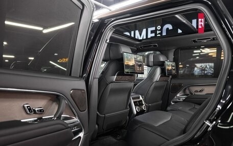 Land Rover Range Rover IV рестайлинг, 2025 год, 31 000 000 рублей, 26 фотография