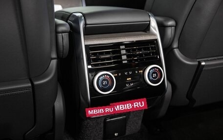 Land Rover Range Rover IV рестайлинг, 2025 год, 31 000 000 рублей, 28 фотография
