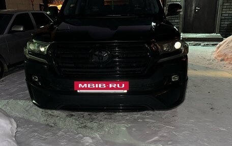 Toyota Land Cruiser 200, 2008 год, 3 400 000 рублей, 34 фотография