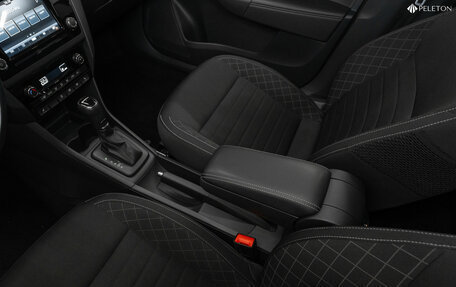 Skoda Rapid I, 2018 год, 1 540 000 рублей, 18 фотография