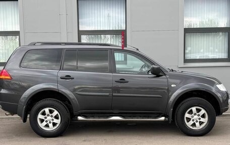 Mitsubishi Pajero Sport II рестайлинг, 2012 год, 1 290 000 рублей, 4 фотография