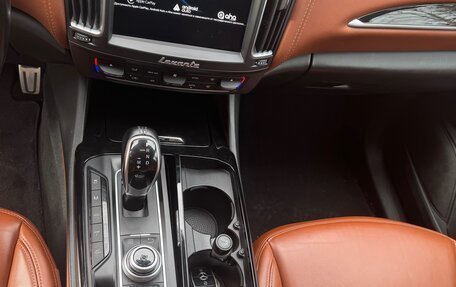 Maserati Levante I, 2016 год, 3 500 000 рублей, 10 фотография