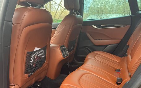 Maserati Levante I, 2016 год, 3 500 000 рублей, 14 фотография