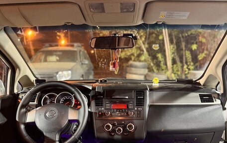 Nissan Tiida, 2010 год, 750 000 рублей, 14 фотография
