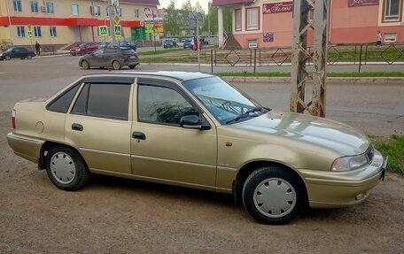 Daewoo Nexia I рестайлинг, 2006 год, 100 000 рублей, 5 фотография