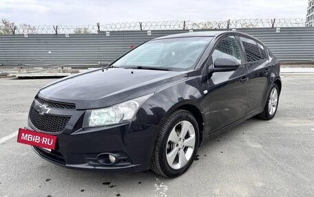 Chevrolet Cruze II, 2012 год, 820 000 рублей, 2 фотография
