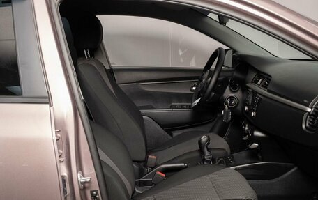 KIA Rio IV, 2019 год, 1 350 000 рублей, 10 фотография