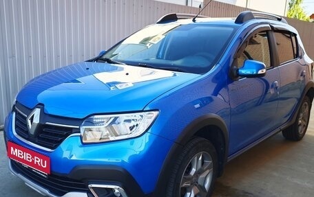 Renault Sandero II рестайлинг, 2021 год, 1 495 000 рублей, 1 фотография