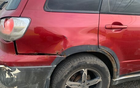Mitsubishi Outlander III рестайлинг 3, 2004 год, 475 000 рублей, 8 фотография
