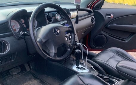 Mitsubishi Outlander III рестайлинг 3, 2004 год, 475 000 рублей, 10 фотография
