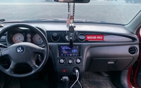 Mitsubishi Outlander III рестайлинг 3, 2004 год, 475 000 рублей, 11 фотография