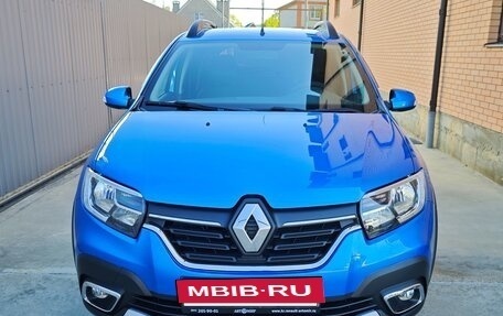 Renault Sandero II рестайлинг, 2021 год, 1 495 000 рублей, 3 фотография