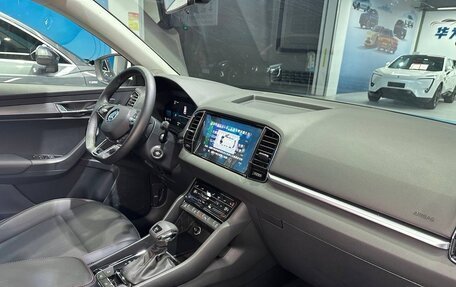 Skoda Karoq I, 2022 год, 2 290 000 рублей, 7 фотография