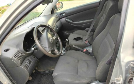 Toyota Avensis III рестайлинг, 2008 год, 650 000 рублей, 10 фотография