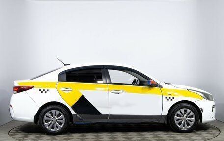 KIA Rio IV, 2017 год, 715 000 рублей, 4 фотография