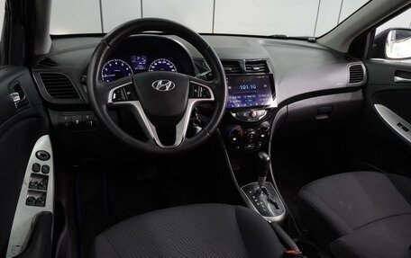 Hyundai Solaris II рестайлинг, 2011 год, 769 000 рублей, 6 фотография