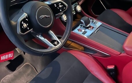 Jaguar F-Pace, 2021 год, 11 750 000 рублей, 9 фотография