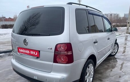 Volkswagen Touran III, 2007 год, 499 000 рублей, 8 фотография