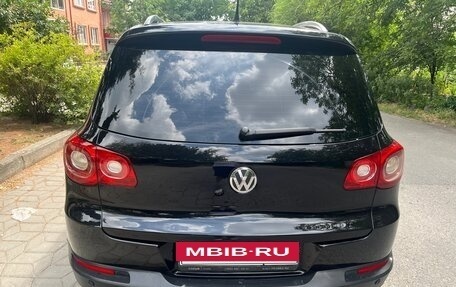 Volkswagen Tiguan I, 2011 год, 1 250 000 рублей, 2 фотография