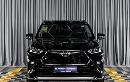 Toyota Highlander, 2024 год, 5 880 000 рублей, 3 фотография