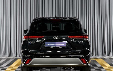 Toyota Highlander, 2024 год, 5 880 000 рублей, 4 фотография