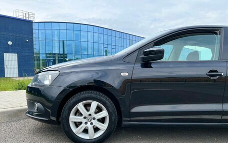 Volkswagen Polo VI (EU Market), 2012 год, 825 000 рублей, 34 фотография