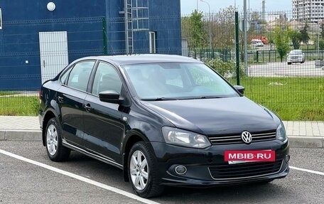 Volkswagen Polo VI (EU Market), 2012 год, 825 000 рублей, 26 фотография